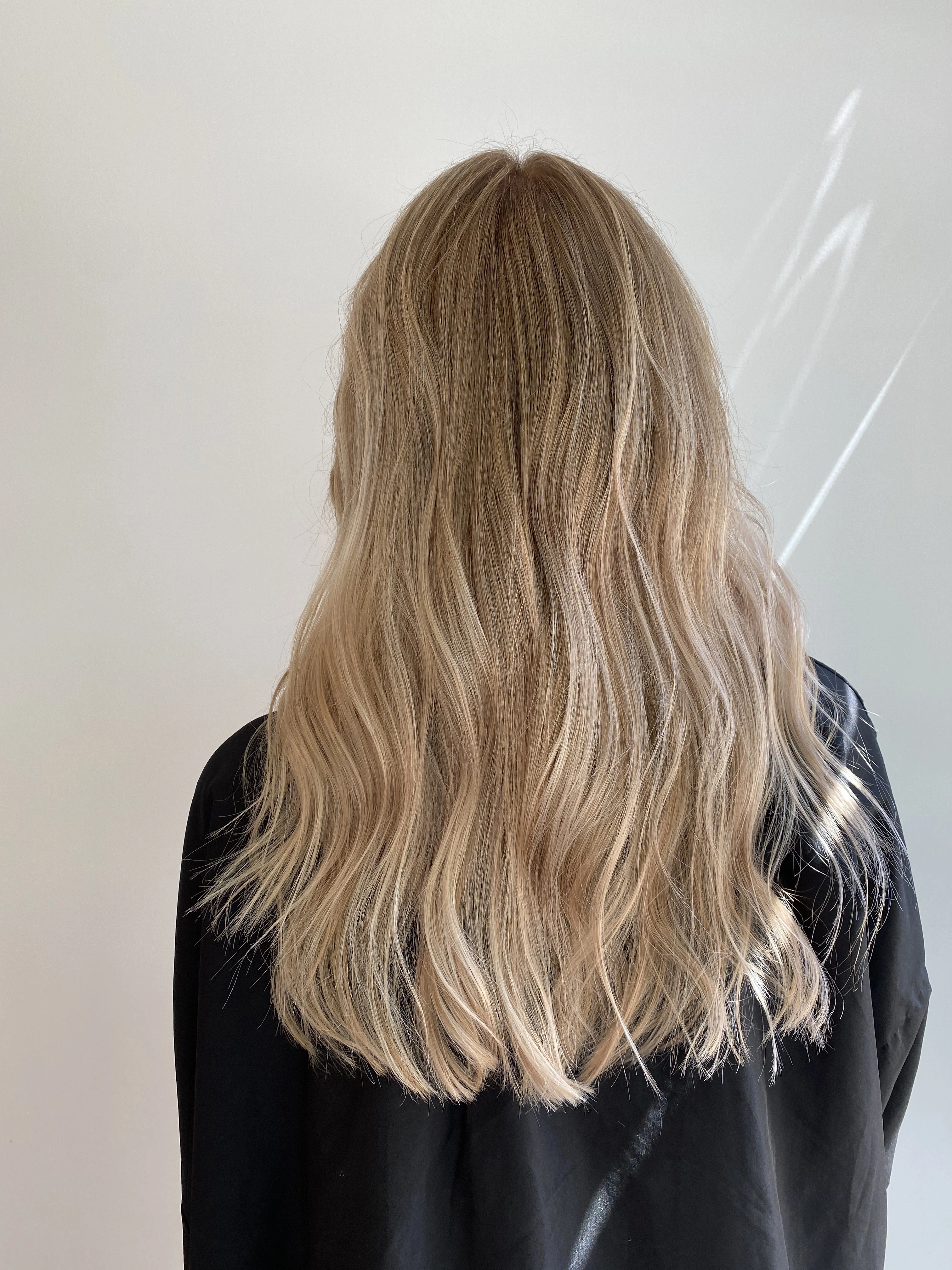 She Is Art studio Brunette AirTouch coloring result