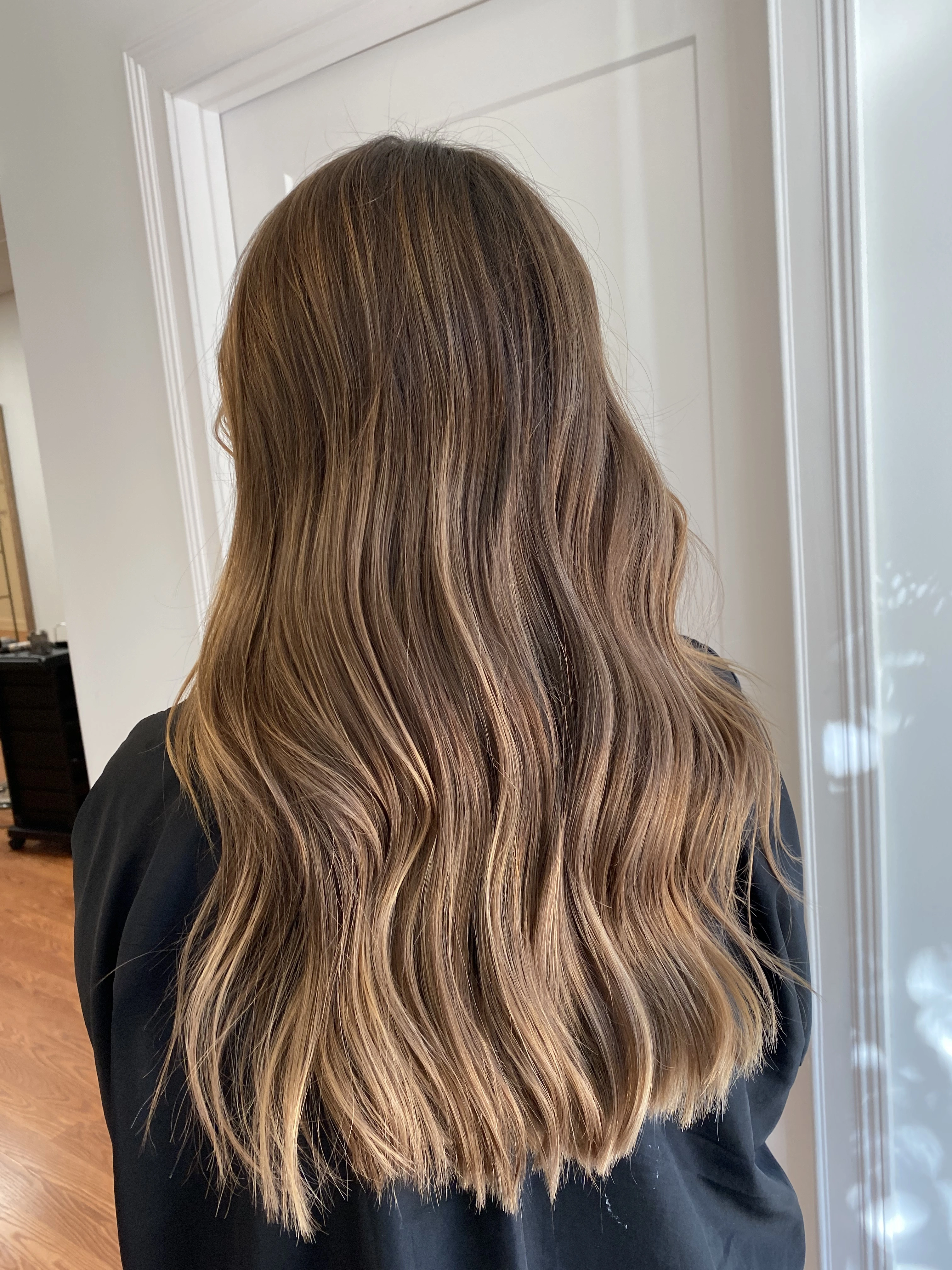 She Is Art studio Brunette AirTouch coloring result